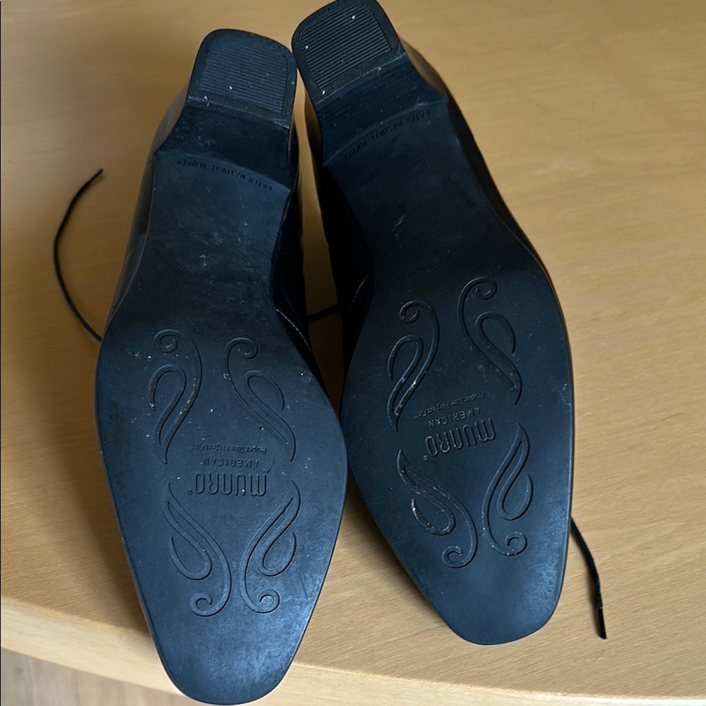 MUNRO Black Leather LACE UP ankle Boots - Picture 5 of 6